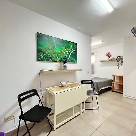 Estudio lavapies acogedor Apartamento Madrid Exterior foto